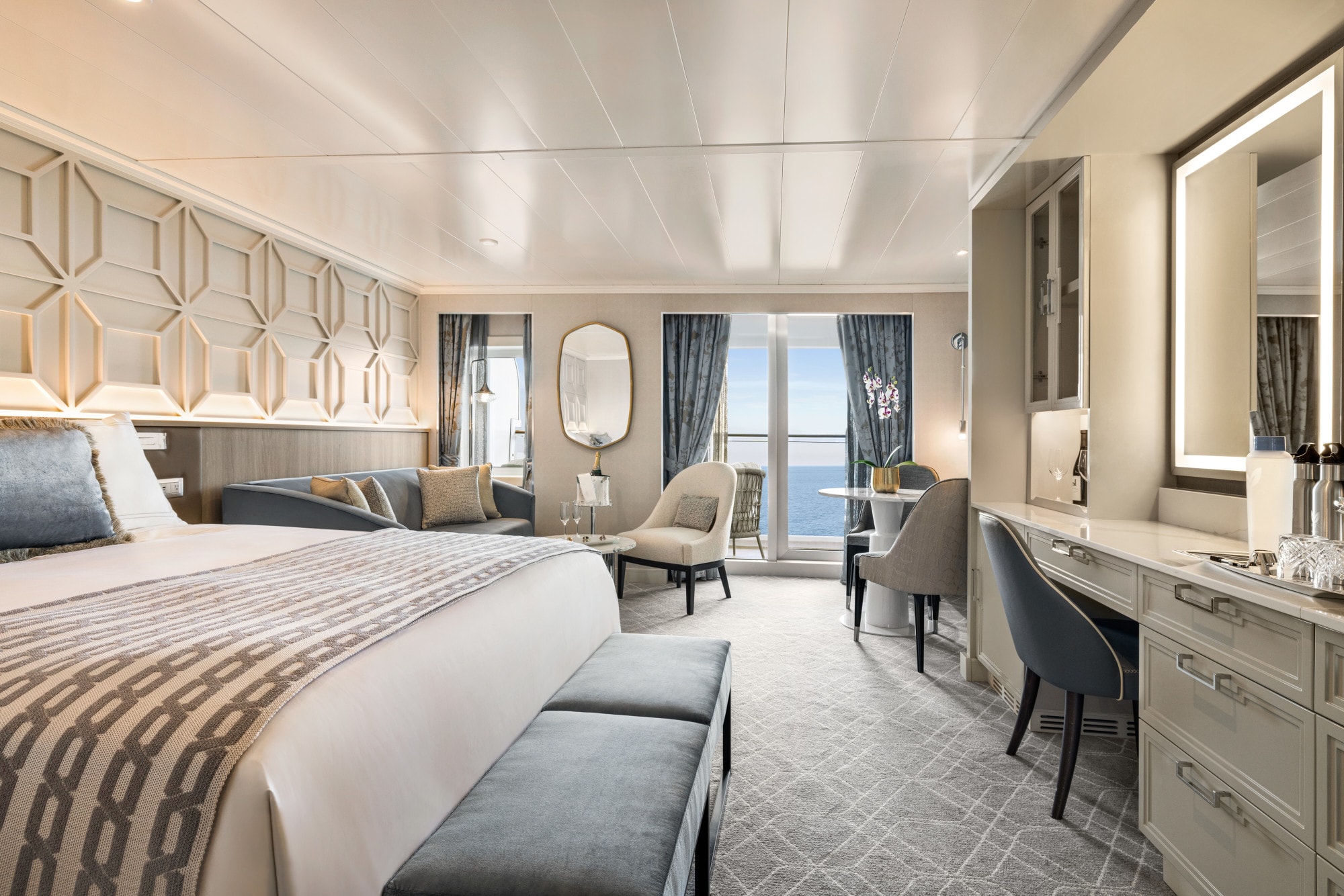 Penthouse Suite (PH1–PH3) – Oceania Vista