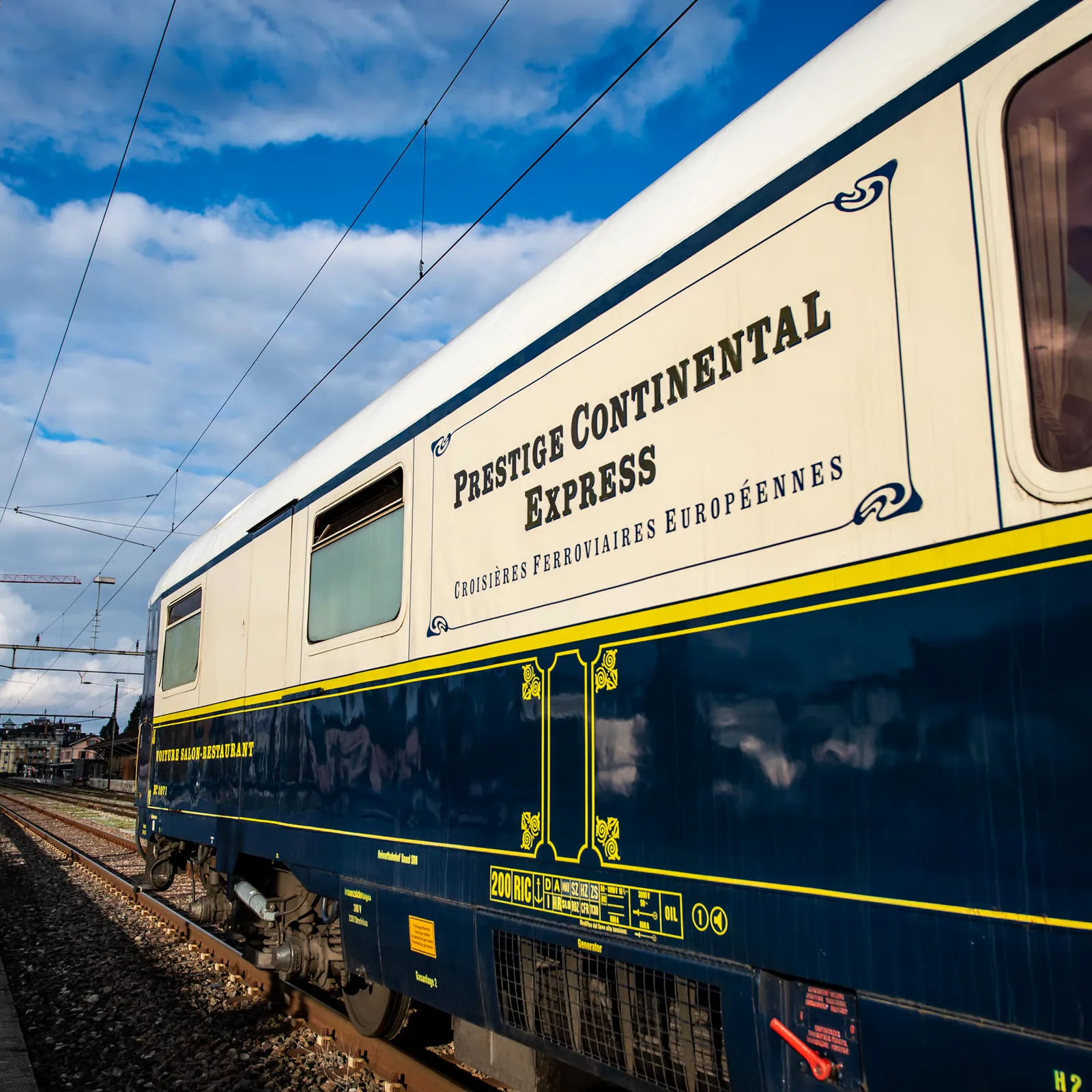 Prestige Continental-Express - Bild 2